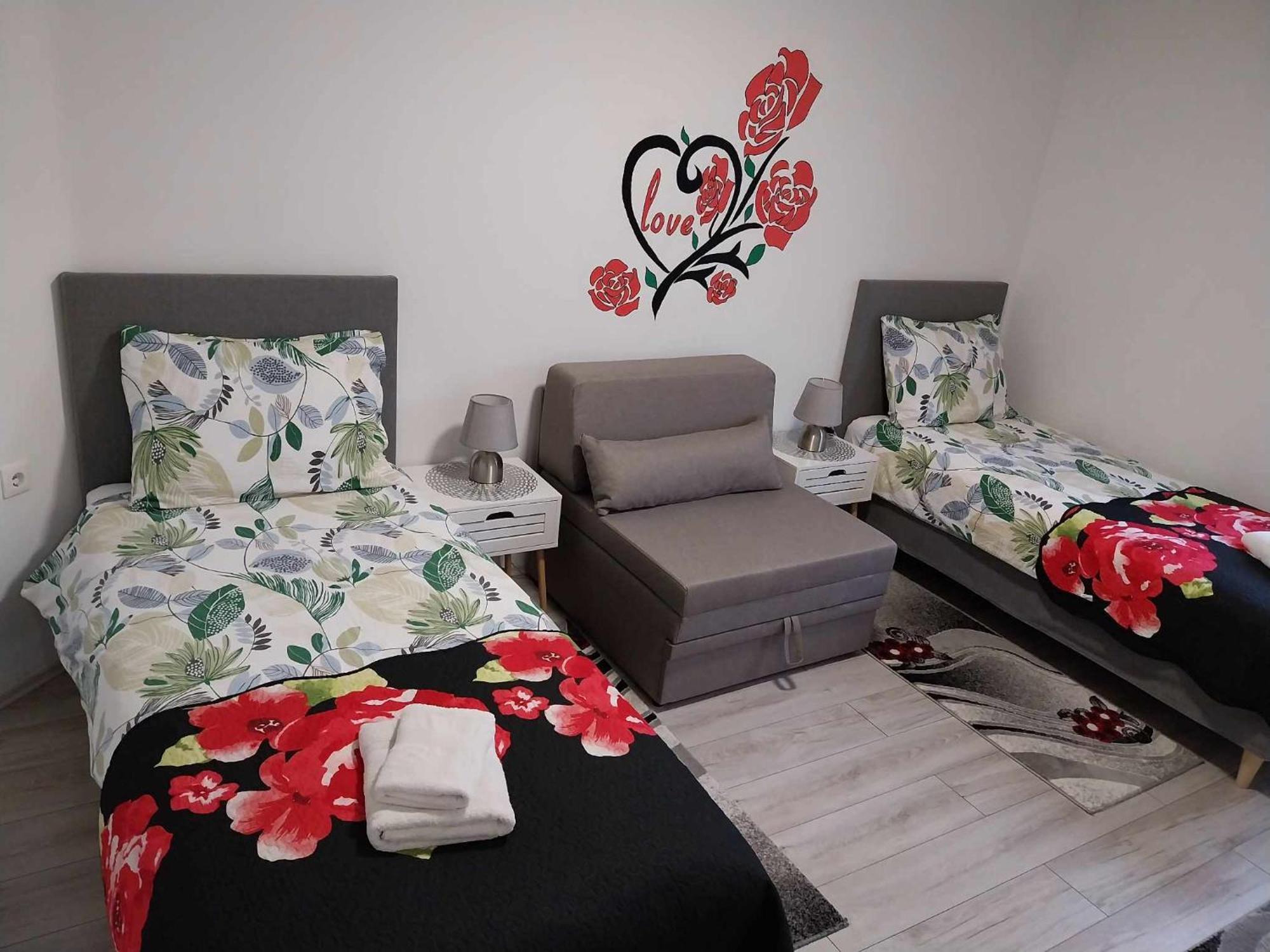 Automotodrom Grobnik - Apartments And Rooms Skejic Čavle Exterior foto